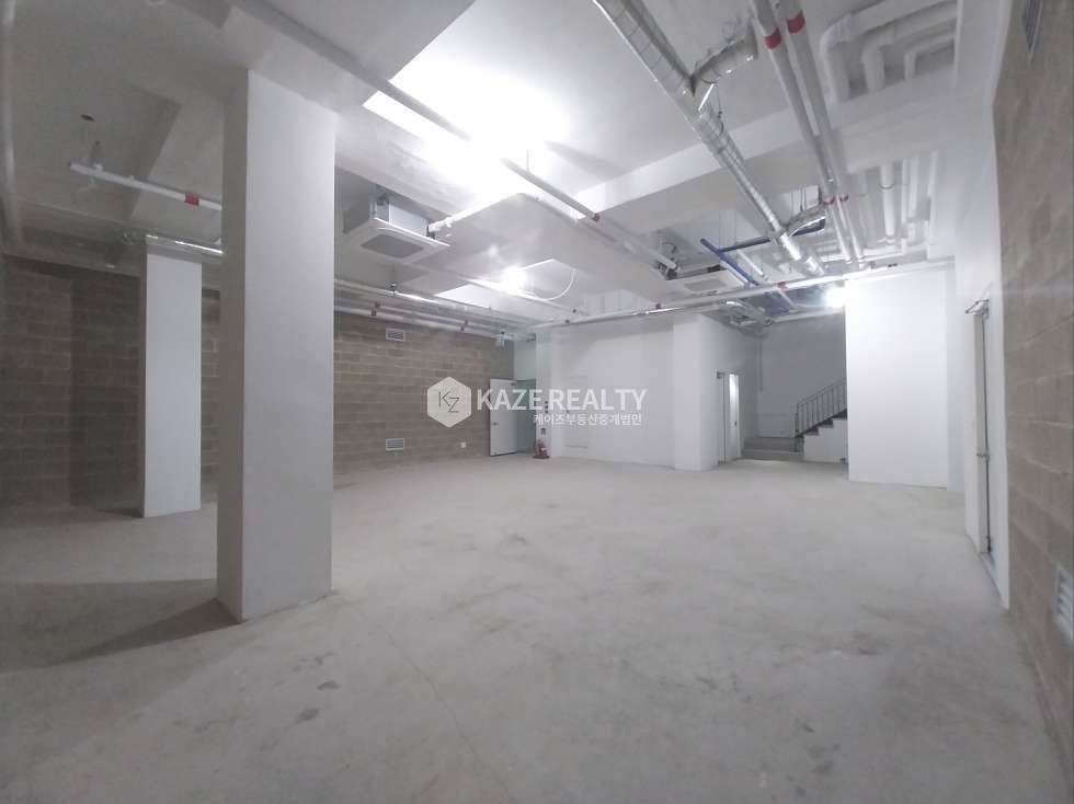 서울 강남구 논현동 을지병원사거리 신축 깔끔한 내외관 통임대 월세 매물번호 11472 사진 22